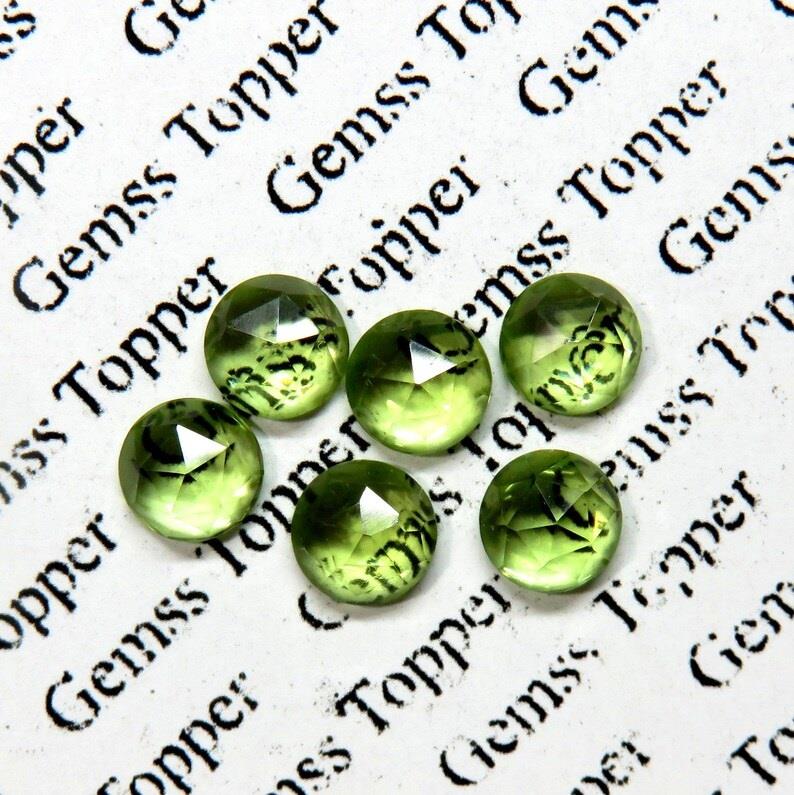 Peridot 6x6 mm Round Rose Cut